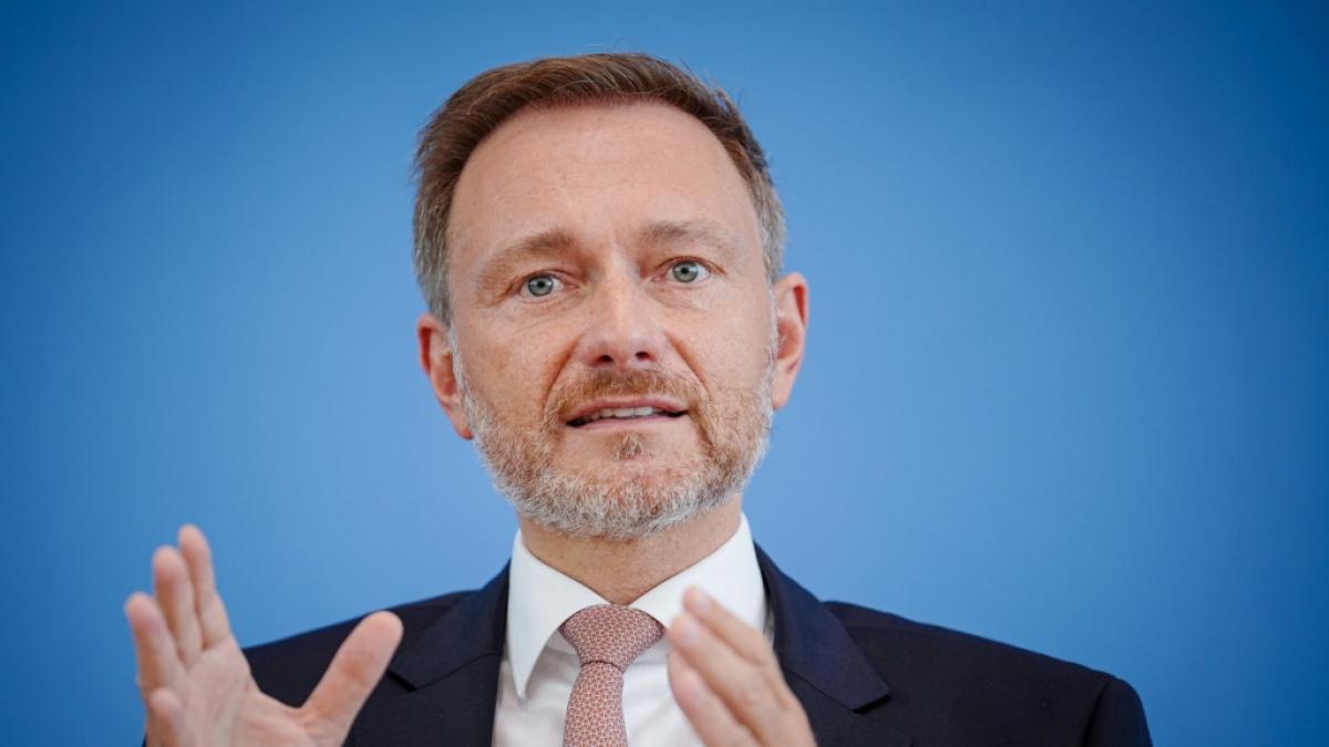 Christian Lindner sorgte mit seiner Hochzeit f&uuml;r Gespr&auml;chsstoff. (Foto)