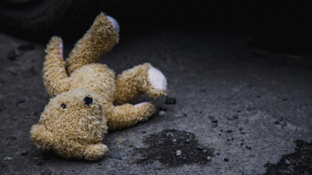 Eine 35-J&auml;hrige soll ihre eigene Tochter an einen Kindersch&auml;nder verkauft haben (Symbolbild). (Foto)