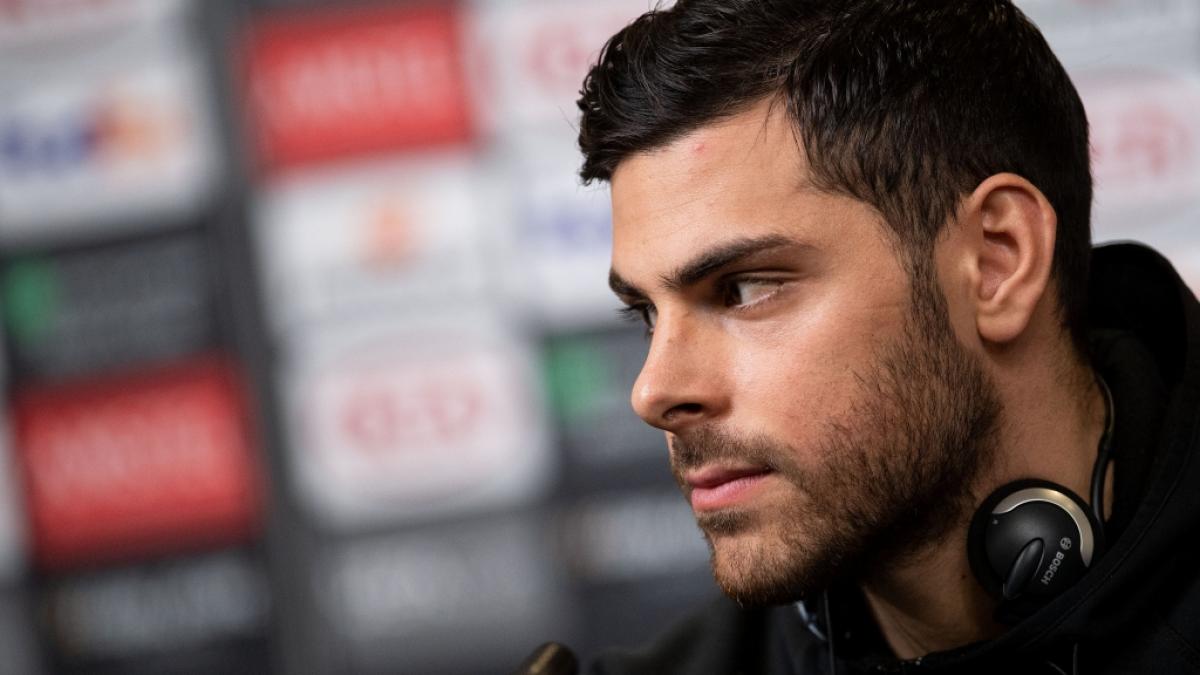 Kevin Volland bei einer Pressekonferenz vor dem Europa-League-Spiel FK Krasnodar - Bayer Leverkusen (2019). (Foto)