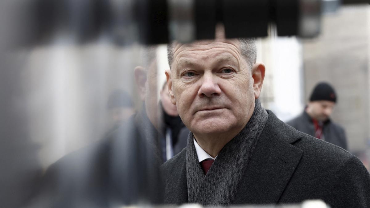 Warum hat Olaf Scholz so lang bei den Panzerlieferungen f&uuml;r die Ukraine gez&ouml;gert? (Foto)