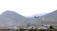 Es dürfte eines der letzten Fotos des Präsidentenhubschraubers vor dem Absturz sein: Der Helikopter mit dem iranischen Präsidenten Ebrahim Raisi an Bord hebt an der iranischen Grenze zu Aserbaidschan ab.