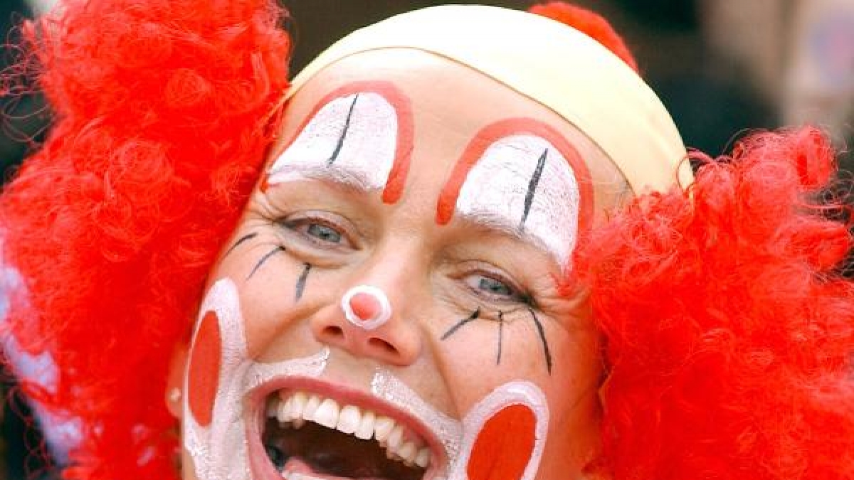 Es gibt in der Weltgeschichte ja nicht nur nette Clowns... (Foto)