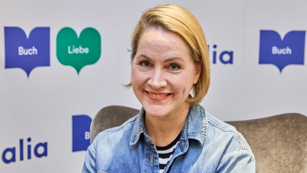 Judith Rakers widmet sich nach ihrem Abschied von der "Tagesschau" neuen Projekten. (Foto)