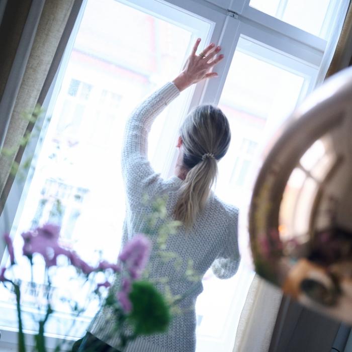 Sommerhitze in der Wohnung - so kühlen Sie Ihr Zuhause wieder richtig ab