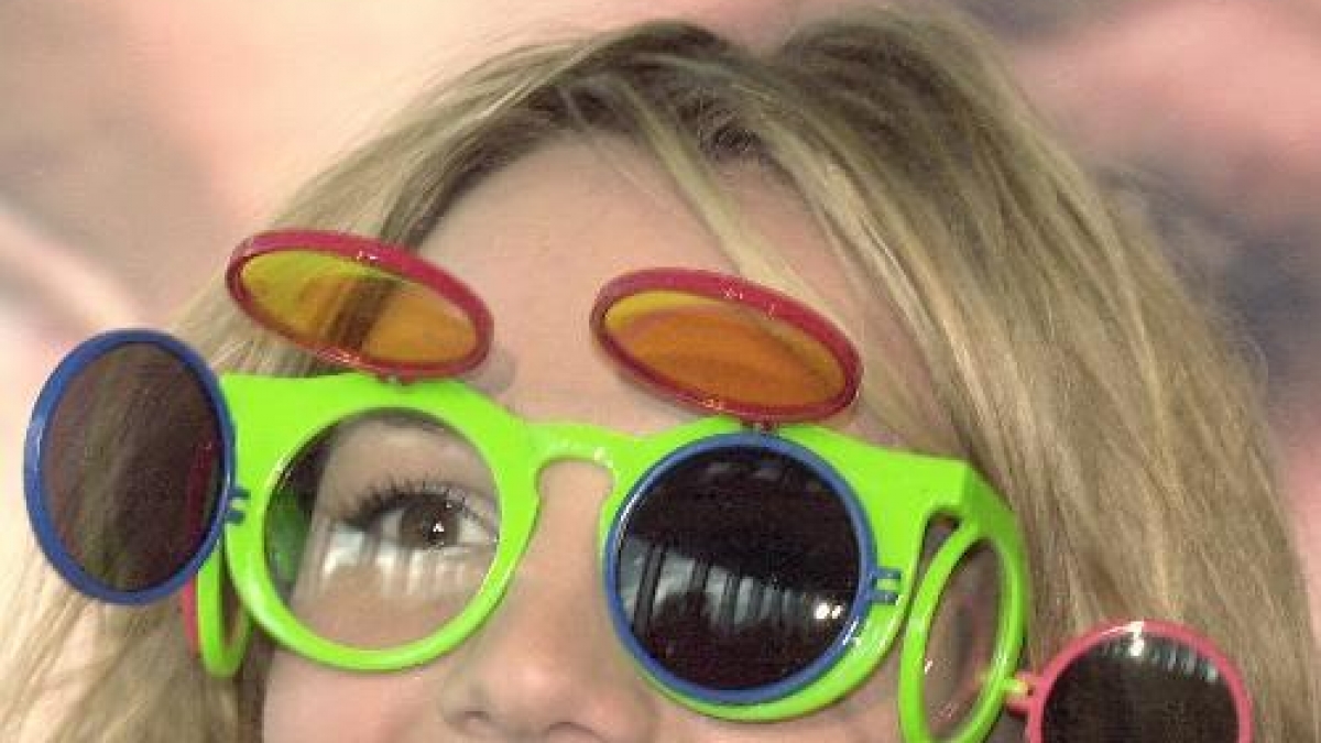 Britney Spears hat voll den Druchblick, wenn es um Charerfolge geht? Das mag durchaus sein - doch in Sachen Mode hat die 35-J&auml;hrige leider schon viel zu oft daneben gegriffen... (Foto)