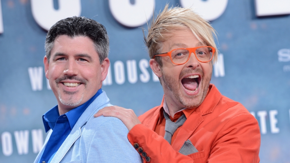 Ross Antony (r.) und sein Mann Paul Reeves haben zwei Kinder adoptiert. (Foto)