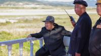 Kim Jong-un ist auch modisch oft ein besonderer Hingucker.