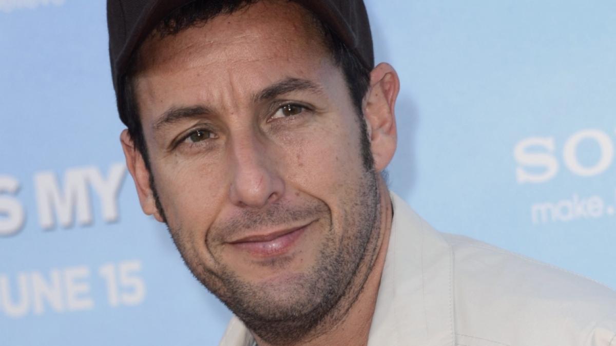 Fans k&ouml;nnen aufatmen: In Wirklichkeit erfreut sich Adam Sandler bester Gesundheit. (Foto)