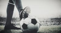 Die Fußballwelt trauer um Frank Worthington.