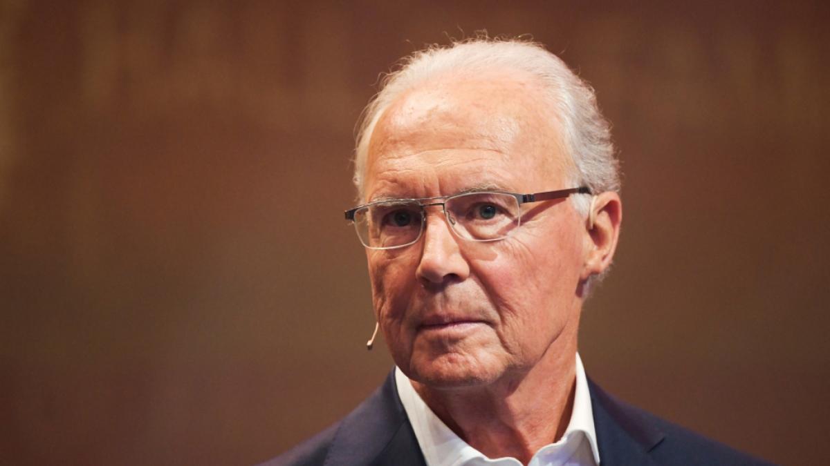 Franz Beckenbauer wird aus gesundheitlichen Gr&uuml;nden nicht zur Fu&szlig;ball-WM nach Katar reisen. (Foto)