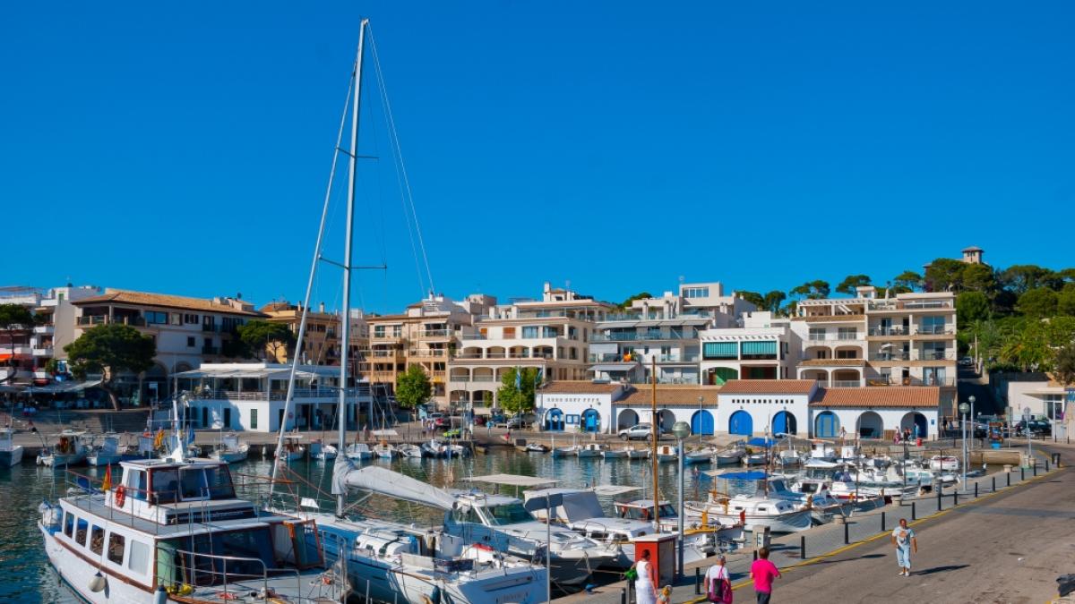 Am Hafen von Cala Rajada wurde der Mann festgenommen. (Foto)