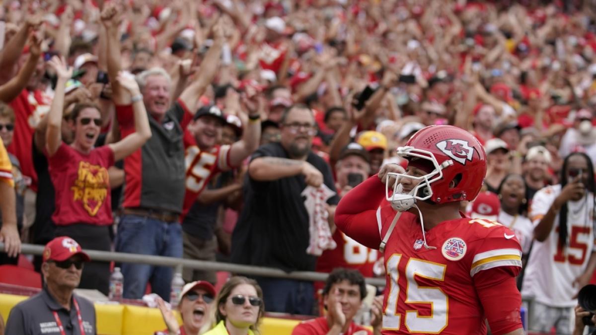 Patrick Mahomes jubelt am 14.09.2025. (Symbolbild) (Foto)