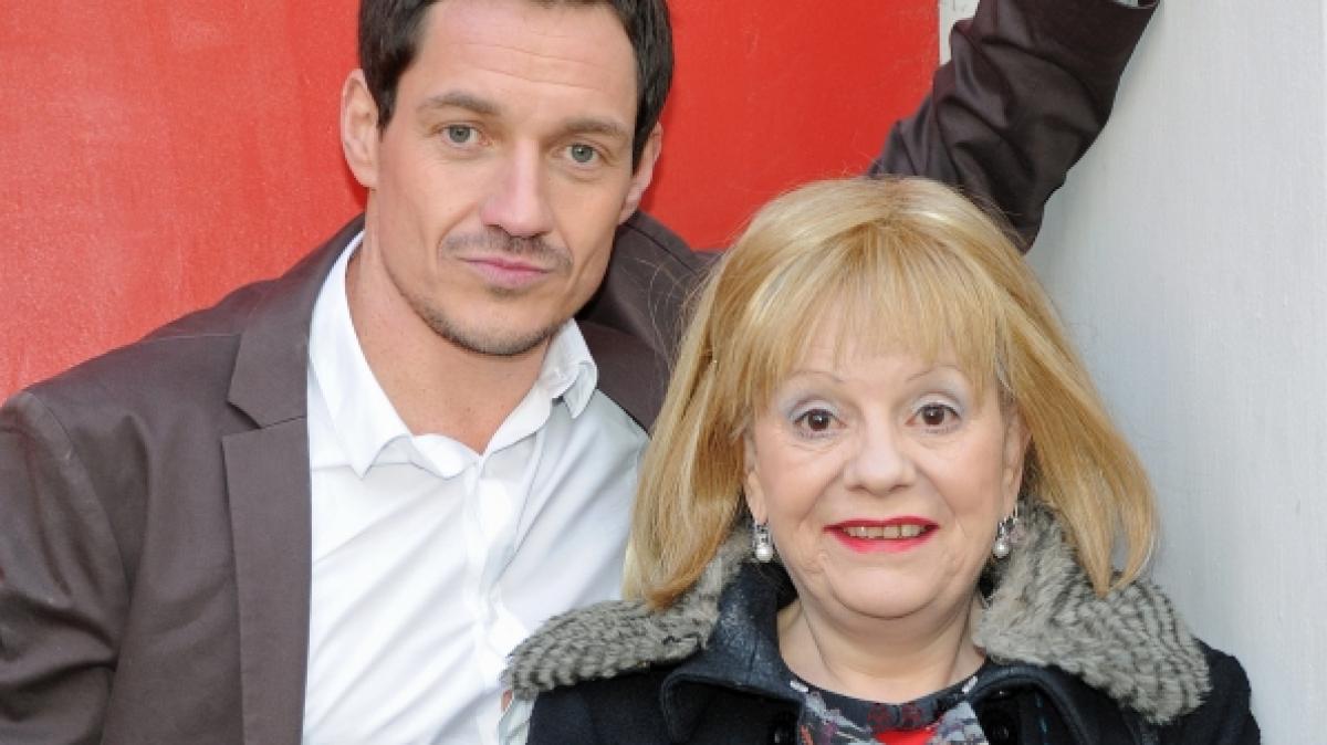 Schauspielerin Billie Z&ouml;ckler, hier mit Schauspielkollege Markus Brandl, ist im Alter von 70 Jahren gestorben. (Foto)
