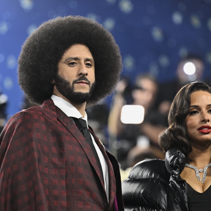 Colin Kaepernick (l) und Nessa Diab kommen zur Benefizgala des Costume Institute des Metropolitan Museum of Art (The Met) zur Eröffnung der Ausstellung «Superfine: Tailoring Black Style».