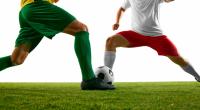 Ein Zweikampf in einem Pokalspiel kostete den 21-jährigen Fußballer Helar Gonzalez Altamirano das Leben (Symbolfoto).