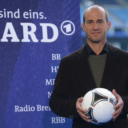 Gehälter von Mehmet Scholl und Co. - ARD legt Kosten im Internet offen