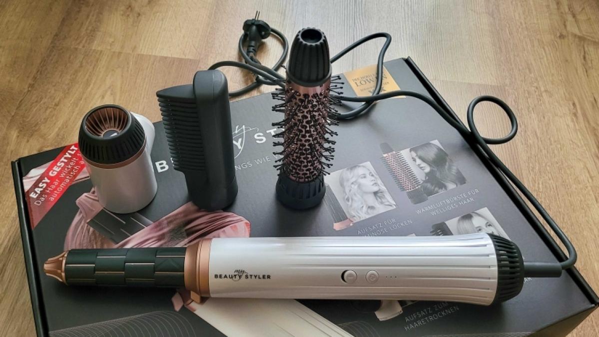 Mit dem "My Beauty Styler" kann man Haare trocknen, stylen, gl&auml;tten und sogar Locken kreieren. (Foto)