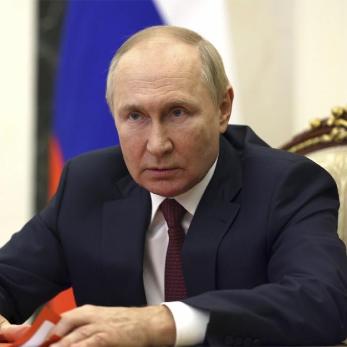 Freunde wenden sich ab, wieder Panzer zerstört! Putin-Rückschläge der Woche