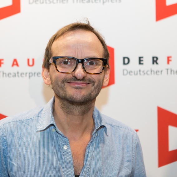 Wie tickt der Charakter-Darsteller abseits seiner Rollen?