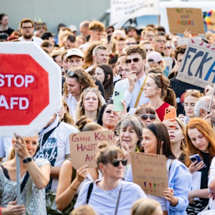 Wann und wo gibt's am Sonntag Demos gegen AfD, Menschenhass und Rechtsruck?