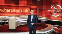 Frank Plasberg begrüßt sein Publikum am 18. Oktober 2021 zu einer neuen Ausgabe von 