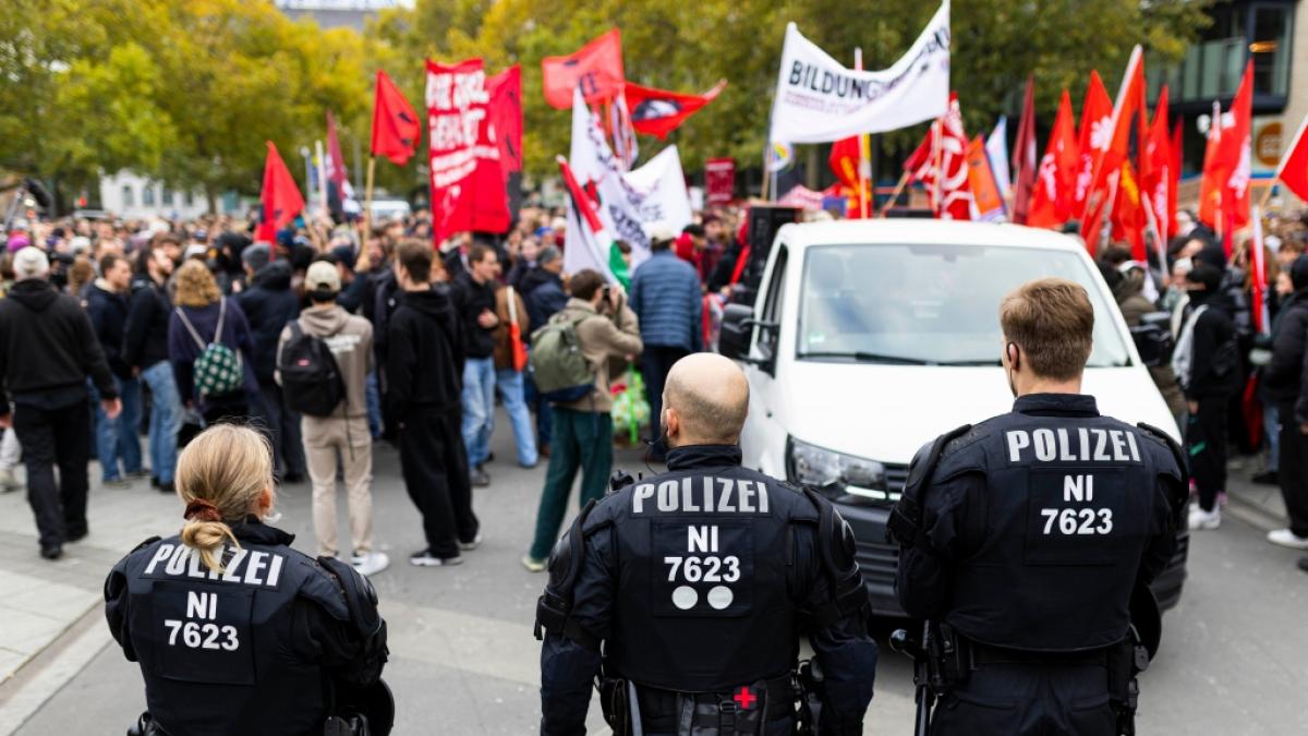 Gen-Z-Demonstrationen: Tausende gehen bundesweit auf die Stra&szlig;e (Foto)