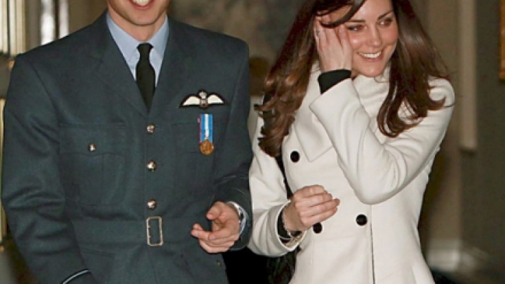 Kate und William 2008. Auch damals war Kate schon schlank, jedoch nicht so abgemagert wie acht Jahre später.