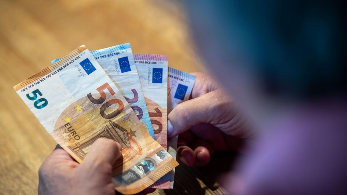 In schwindelerregende H&ouml;hen kletternde Erzeugerpreise strapazieren Deutschlands Verbraucher in diesem Jahr besonders heftig. (Foto)